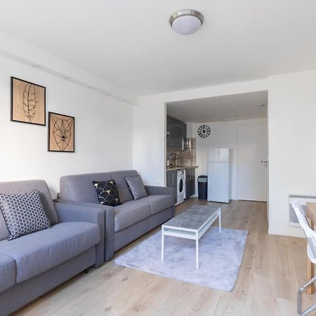 Home Suite Home Orfila Saint Fargeau Paris Luaran gambar