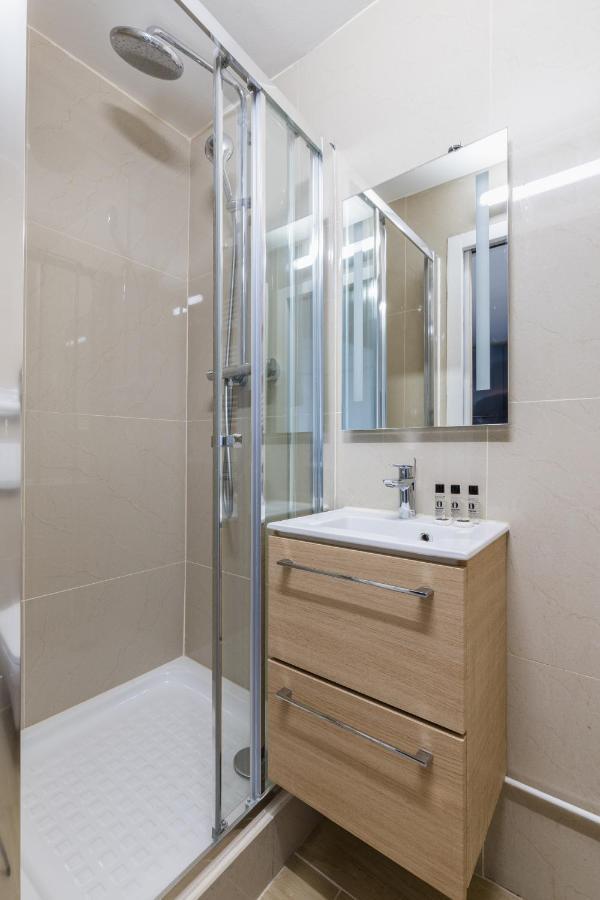 Home Suite Home Orfila Saint Fargeau Paris Luaran gambar